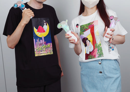 「FLY ME TO THE MOON」Tシャツ